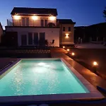 Villa Field6
